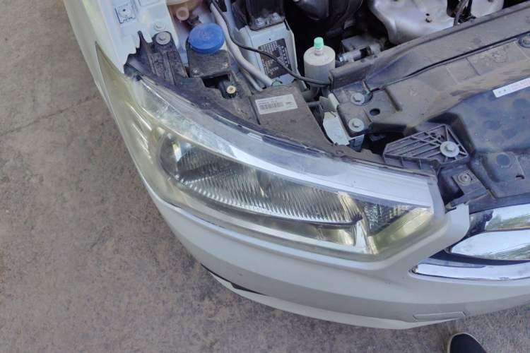 Used Citroen C-Quatre 2013 Sedan 1.6L Automatic Prestige Model Right Front Headlight