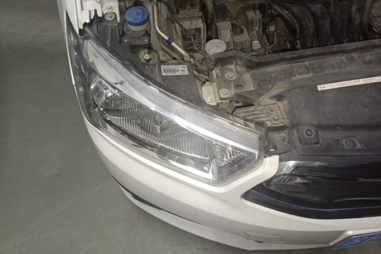 Used Citroen C-Quatre 2013 Sedan 2.0L Automatic Joyful Model Right Front Headlight