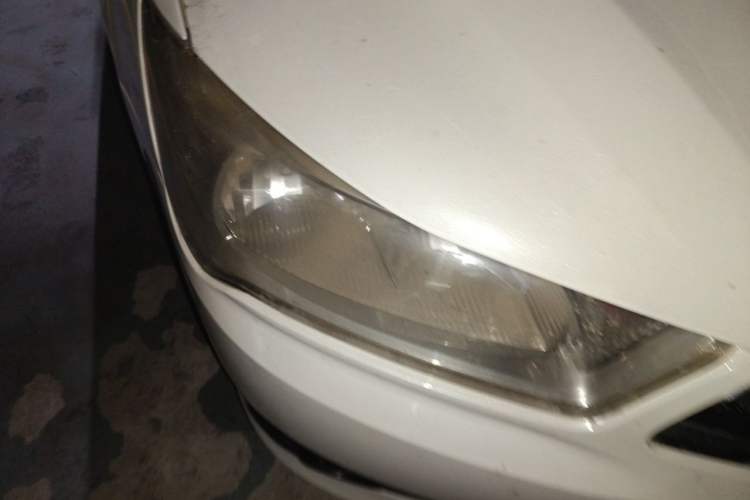 Used Citroen C-Quatre 2013 1.6L Manual Prestige CNG Model Right Front Headlight
