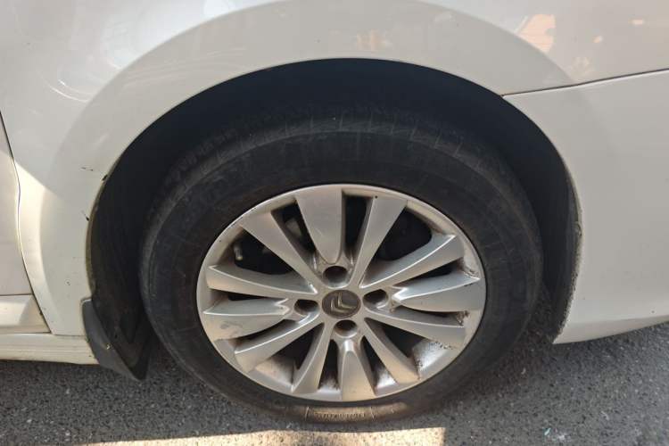Used Citroen C-Quatre 2013 Sedan 1.6L Automatic Prestige Model Right Front Wheel Hub