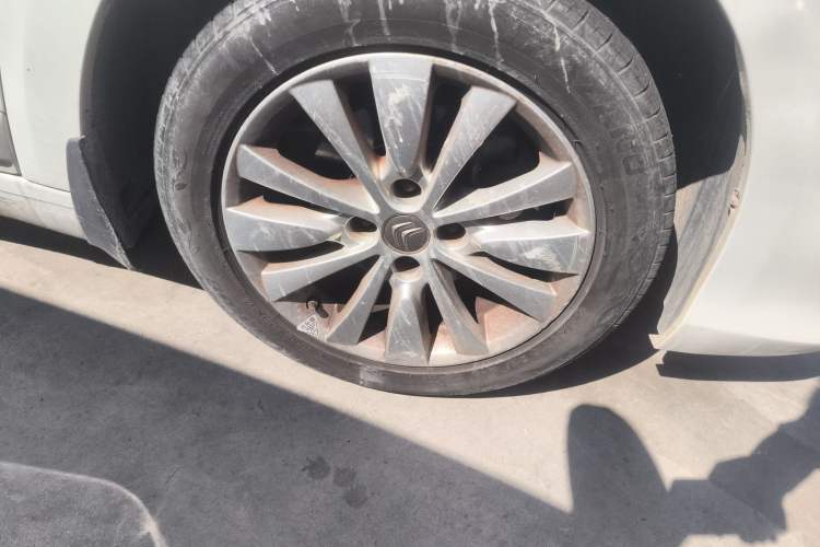 Used Citroen C-Quatre 2013 Sedan 1.6L Manual - Prestige Model Right Front Wheel Hub