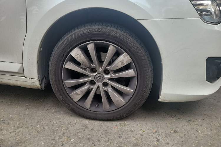 Used Citroen C-Quatre 2013 Sedan 1.6L Automatic Enjoyment Model Right Front Wheel Hub