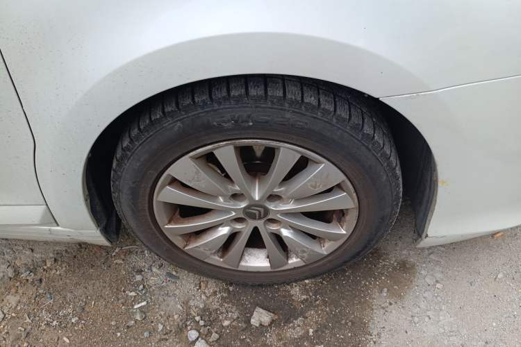 Used Citroen C-Quatre 2013 Sedan 1.6L Manual Enjoyment Model Right Front Wheel Hub