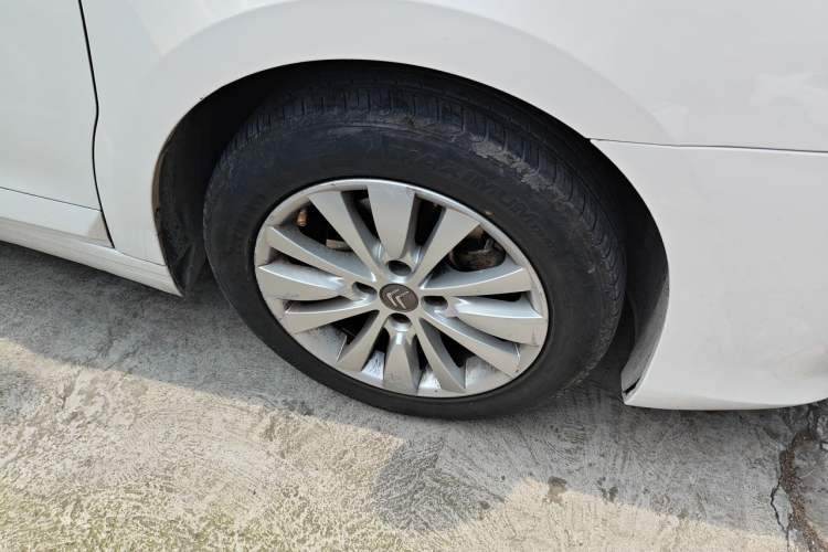 Used Citroen C-Quatre 2013 Sedan 1.6L Manual - Prestige Model Right Front Wheel Hub