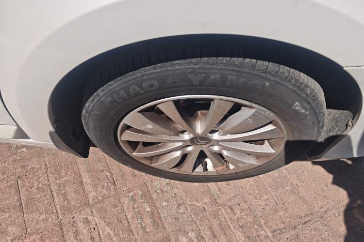 Used Citroen C-Quatre 2013 Sedan 1.6L Manual - Prestige Model Right Front Wheel Hub