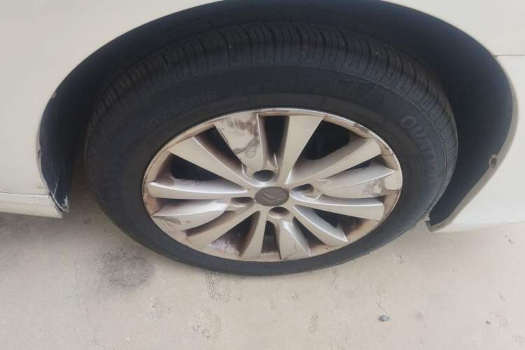Used Citroen C-Quatre 2013 Hatchback 1.6L Automatic LeShang Model Right Front Wheel Hub
