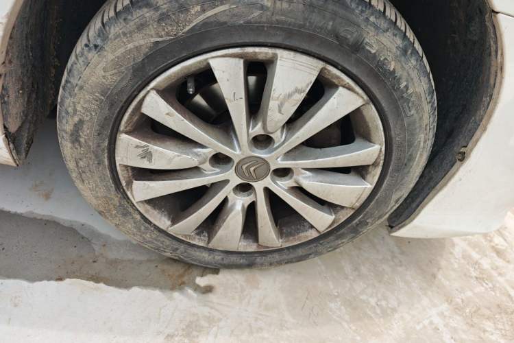 Used Citroen C-Quatre 2013 Sedan 1.6L Manual - Prestige Model Right Front Wheel Hub