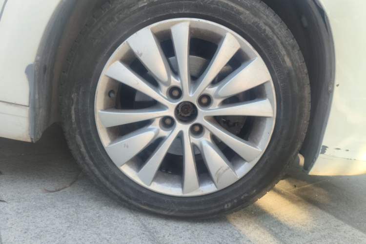 Used Citroen C-Quatre 2013 Hatchback 1.6L Automatic LeShang Model Right Front Wheel Hub