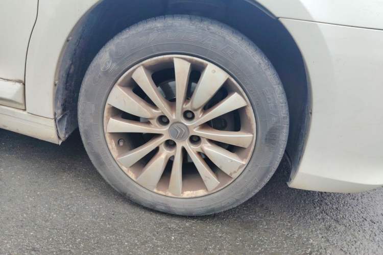 Used Citroen C-Quatre 2013 Sedan 1.6L Automatic Prestige Model Right Front Wheel Hub