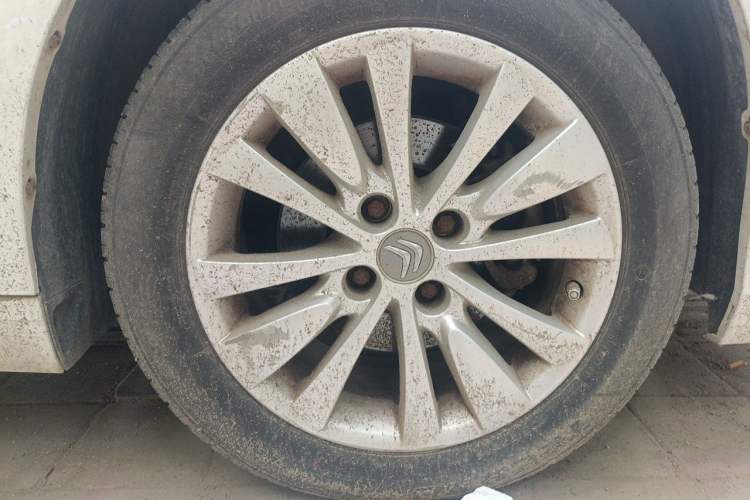 Used Citroen C-Quatre 2013 Sedan 1.6L Manual - Prestige Model Right Front Wheel Hub