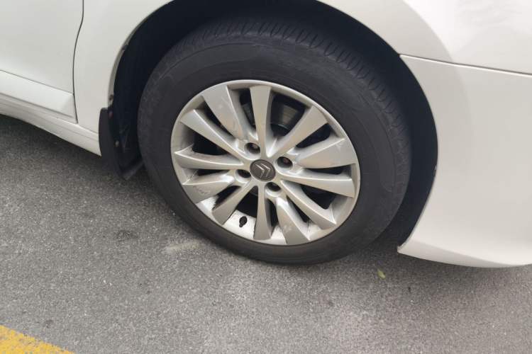 Used Citroen C-Quatre 2013 Sedan 1.6L Automatic Enjoyment Model Right Front Wheel Hub