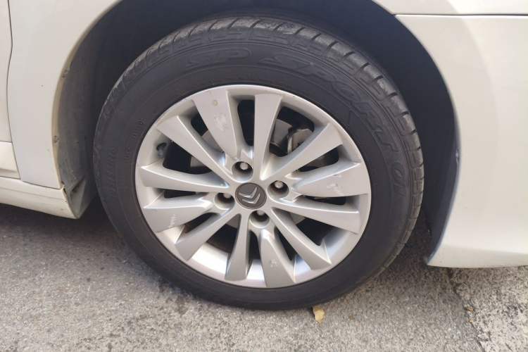 Used Citroen C-Quatre 2013 Sedan 1.6L Automatic Prestige Model Right Front Wheel Hub