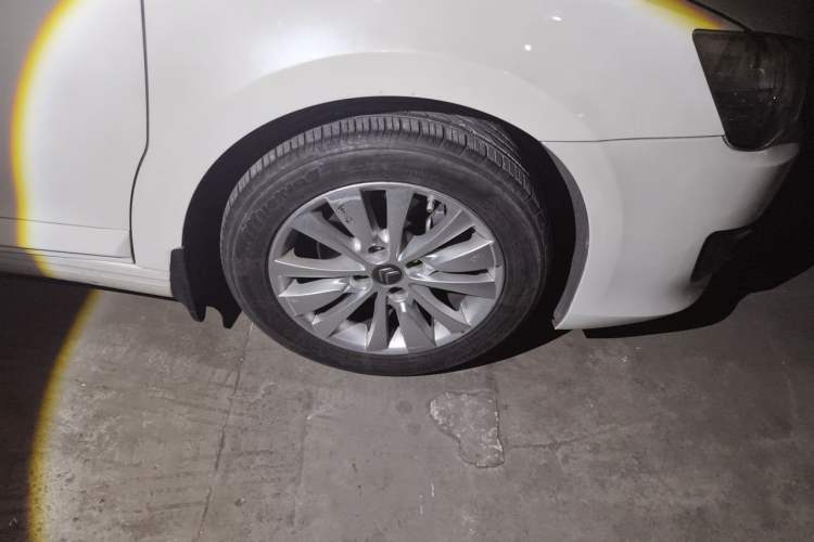 Used Citroen C-Quatre 2013 Sedan 1.6L Manual - Prestige Model Right Front Wheel Hub