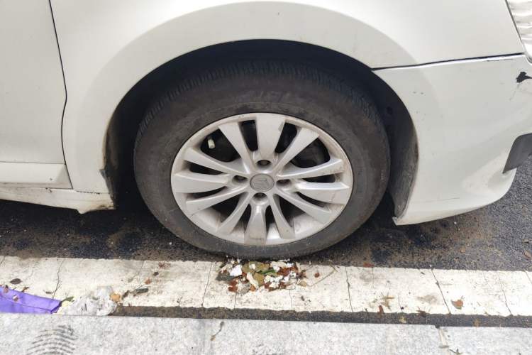 Used Citroen C-Quatre 2013 Sedan 1.6L Manual - Prestige Model Right Front Wheel Hub