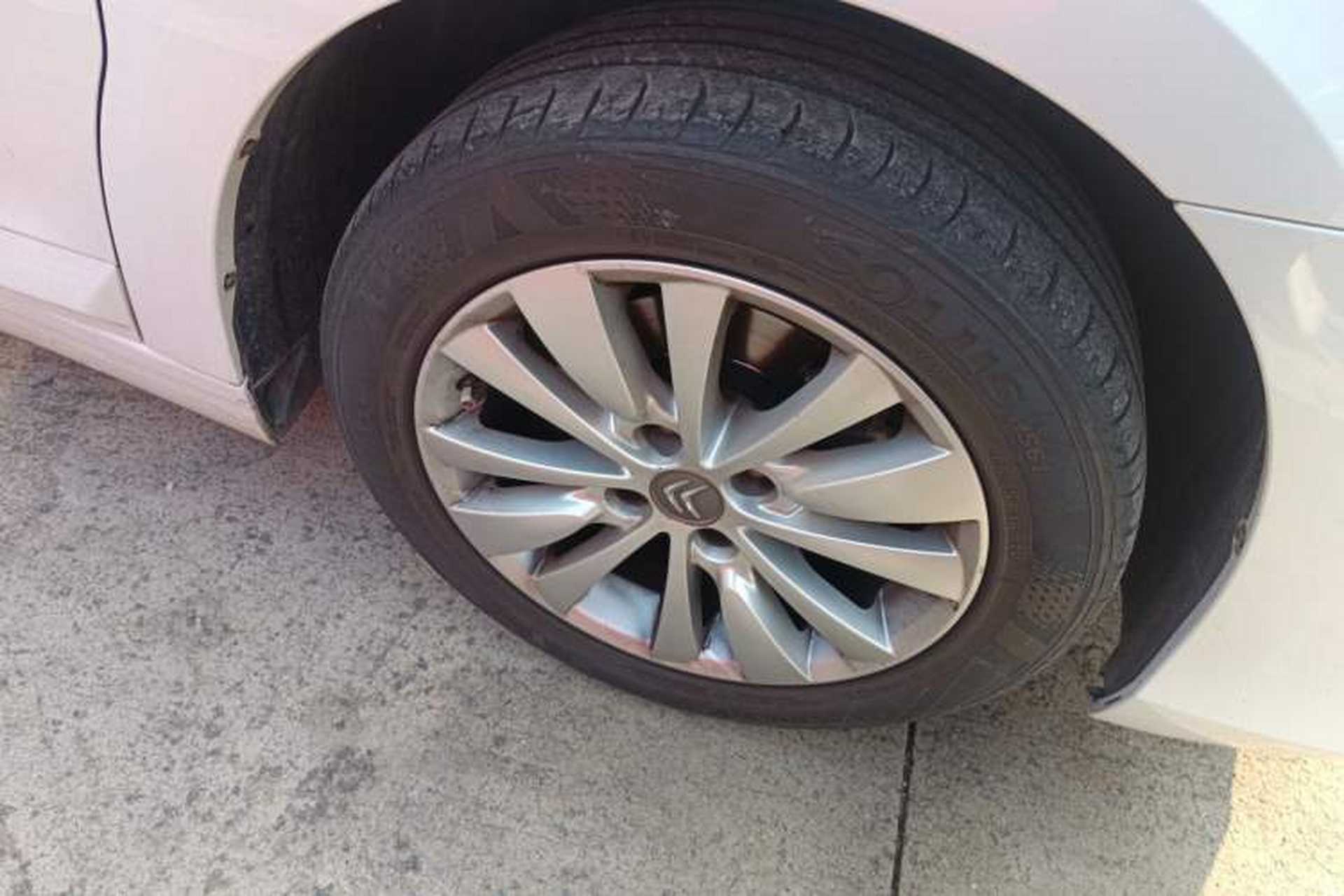 Used Citroen C-Quatre 2013 Sedan 1.6L Manual - Prestige Model Right Front Wheel Hub