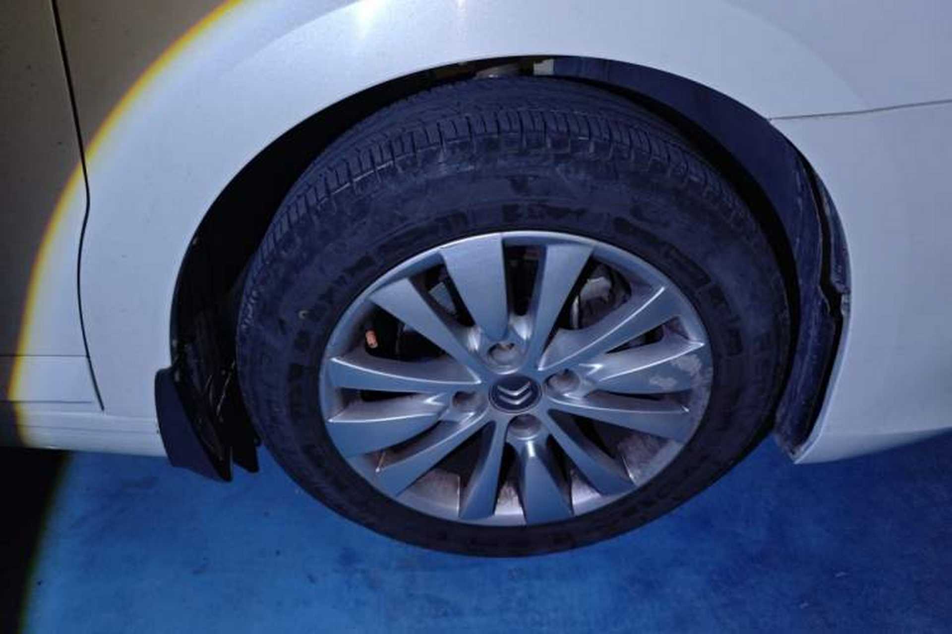 Used Citroen C-Quatre 2013 Sedan 1.6L Manual - Prestige Model Right Front Wheel Hub