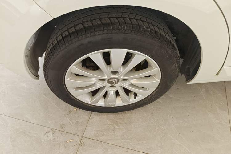 Used Citroen C-Quatre 2013 Hatchback 1.6L Automatic LeShang Model Right Rear Wheel Hub