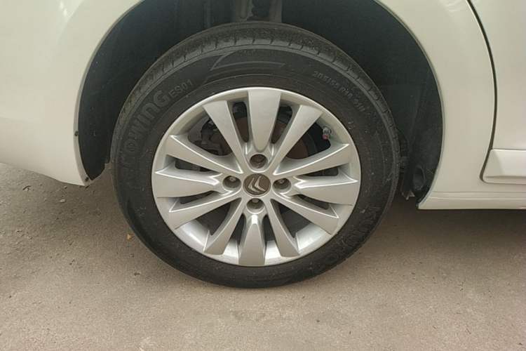 Used Citroen C-Quatre 2013 Sedan 1.6L Manual - Prestige Model Right Rear Wheel Hub