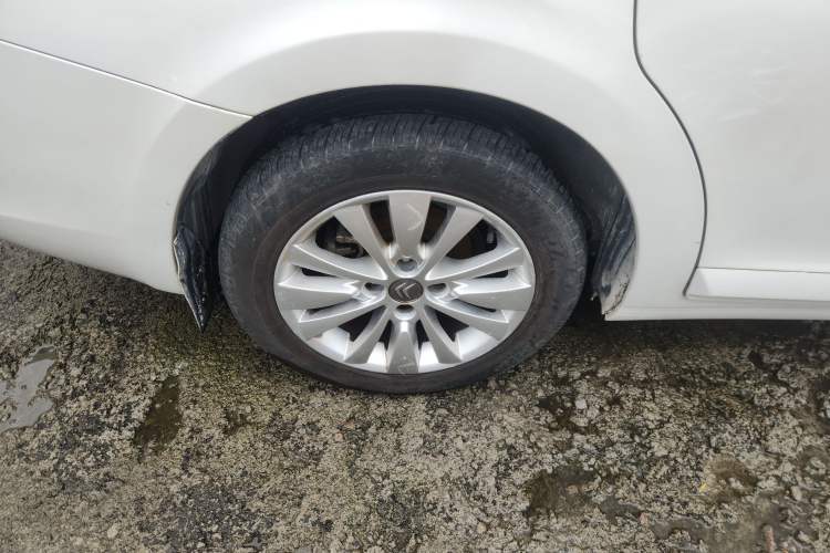 Used Citroen C-Quatre 2013 Sedan 1.6L Manual - Prestige Model Right Rear Wheel Hub