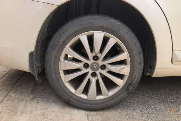 Used Citroen C-Quatre 2013 Sedan 1.6L Automatic Enjoyment Model Right Rear Wheel Hub