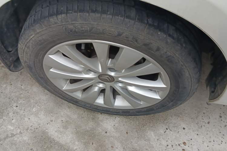 Used Citroen C-Quatre 2013 Sedan 1.6L Automatic Prestige Model Right Rear Wheel Hub