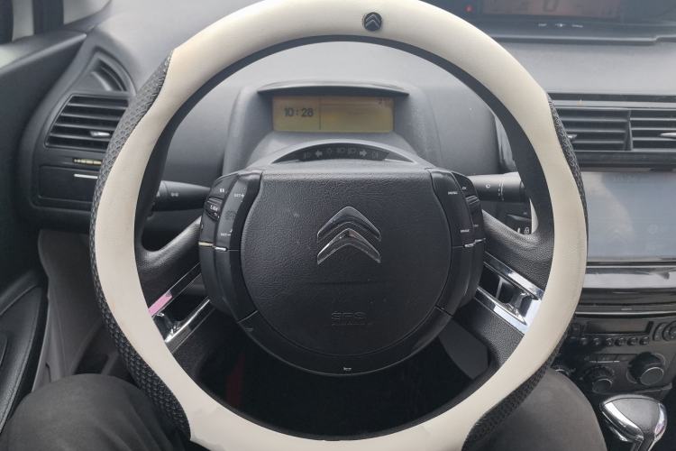 Used Citroen C-Quatre 2013 Sedan 1.6L Automatic Prestige Model Steering Wheel