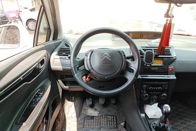 Used Citroen C-Quatre 2013 Sedan 1.6L Manual - Prestige Model Steering Wheel