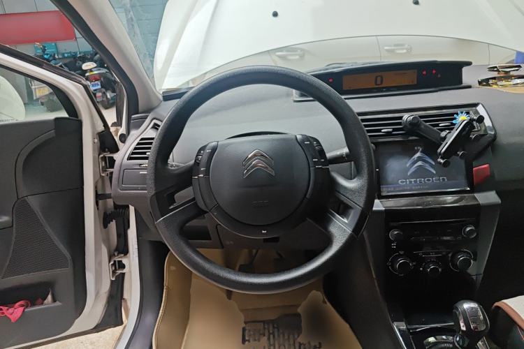 Used Citroen C-Quatre 2013 Sedan 1.6L Manual - Prestige Model Steering Wheel