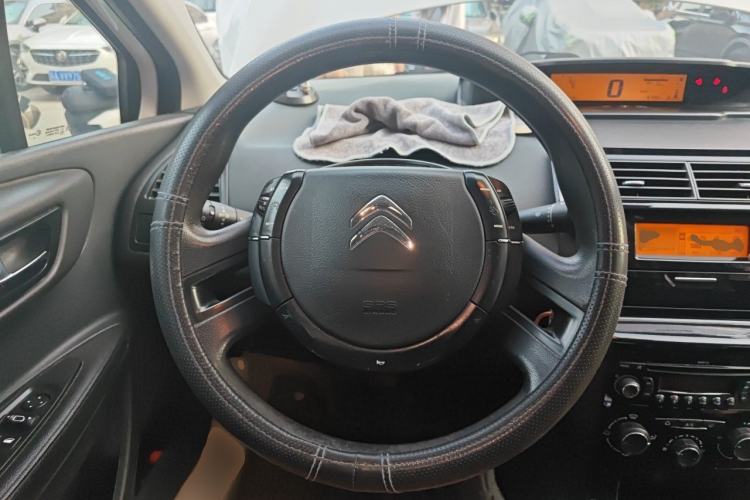 Used Citroen C-Quatre 2013 Sedan 1.6L Manual - Prestige Model Steering Wheel