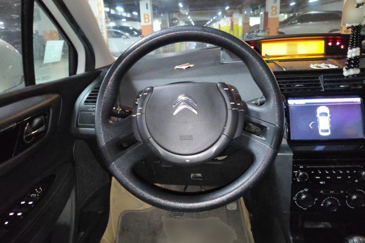Used Citroen C-Quatre 2013 1.6L Manual Prestige CNG Model Steering Wheel