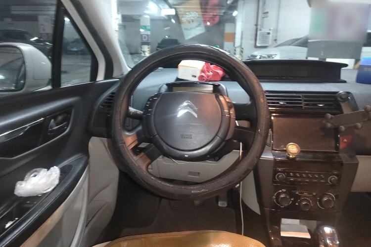 Used Citroen C-Quatre 2013 Sedan 1.6L Manual - Prestige Model Steering Wheel