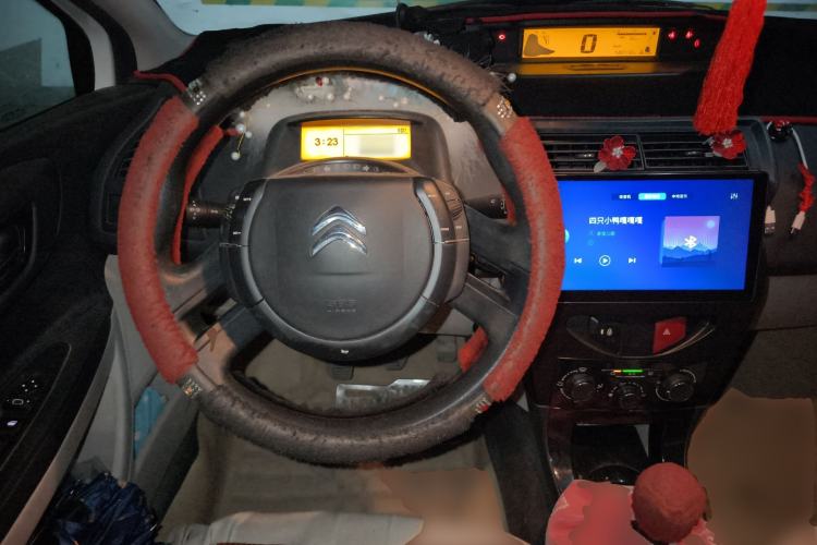 Used Citroen C-Quatre 2013 Sedan 1.6L Manual - Prestige Model Steering Wheel