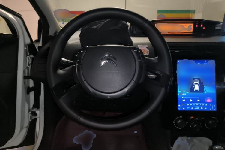 Used Citroen C-Quatre 2013 Sedan 1.6L Manual - Prestige Model Steering Wheel