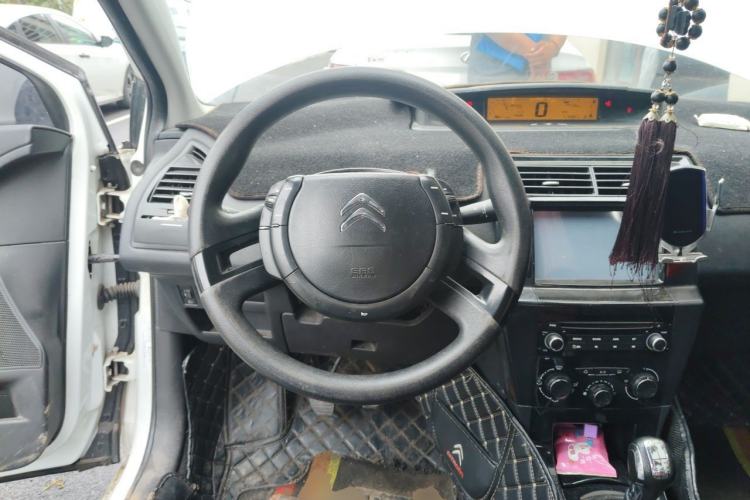 Used Citroen C-Quatre 2013 Sedan 1.6L Manual - Prestige Model Steering Wheel