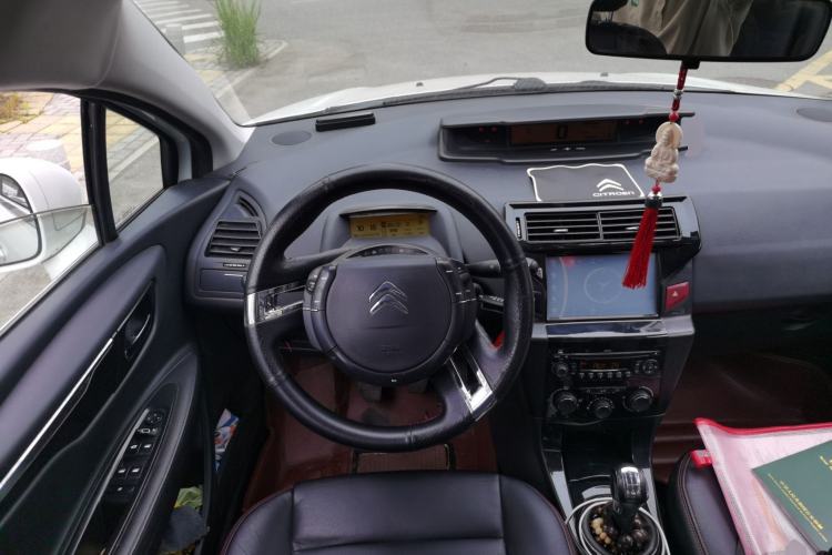 Used Citroen C-Quatre 2013 Sedan 1.6L Manual - Prestige Model Steering Wheel