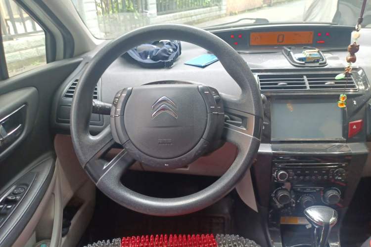 Used Citroen C-Quatre 2013 Sedan 1.6L Automatic Prestige Model Steering Wheel