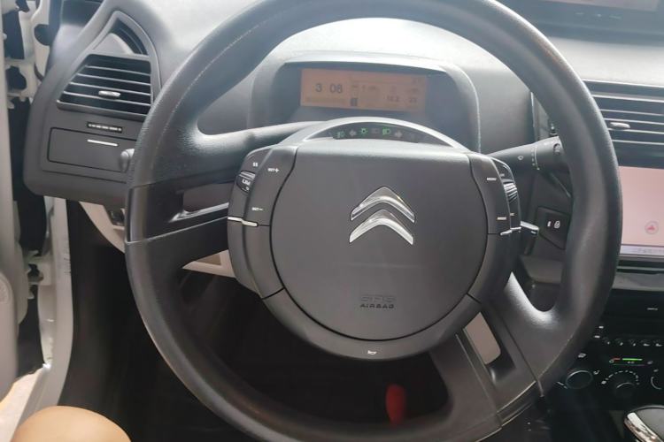 Used Citroen C-Quatre 2013 Sedan 1.6L Automatic Prestige Model Steering Wheel