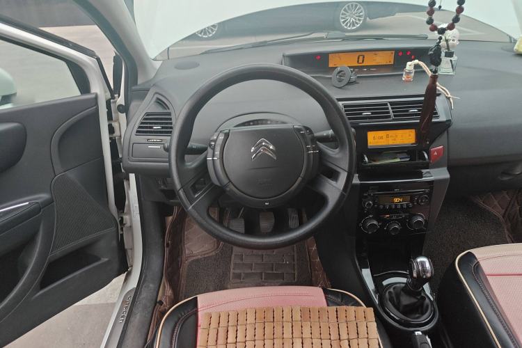 Used Citroen C-Quatre 2013 Sedan 1.6L Manual - Prestige Model Steering Wheel