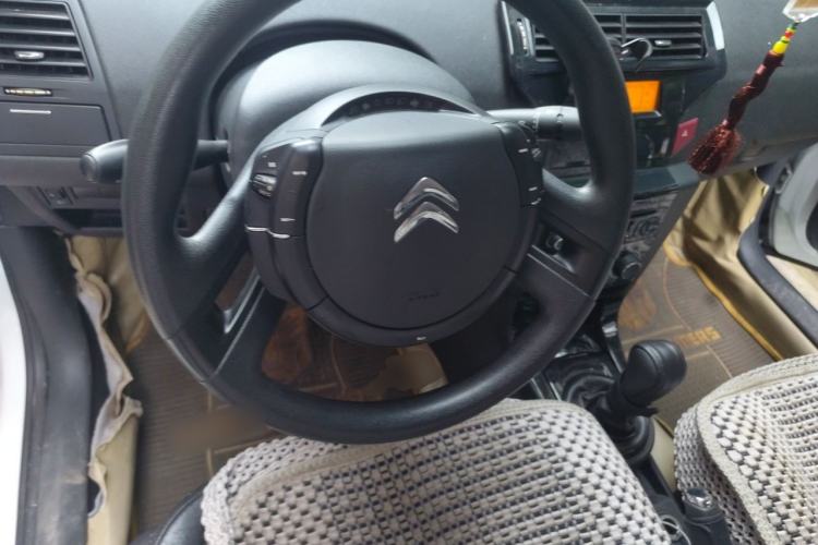 Used Citroen C-Quatre 2013 Sedan 1.6L Manual - Prestige Model Steering Wheel