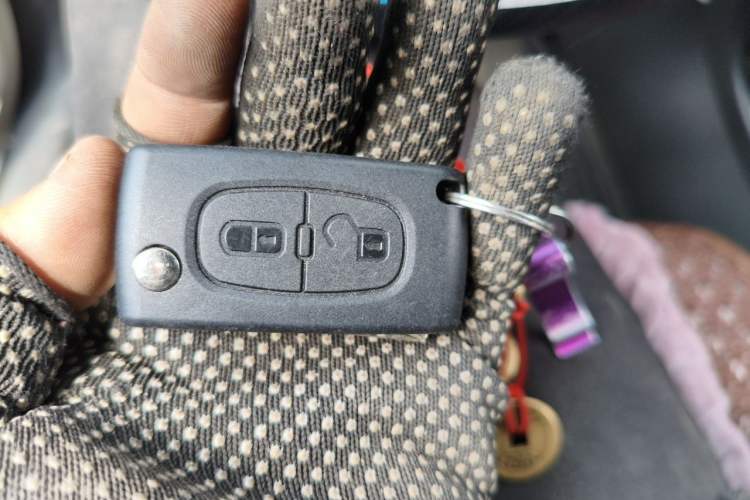 Used Citroen C-Quatre 2013 Sedan 1.6L Automatic Prestige Model Vehicle Key