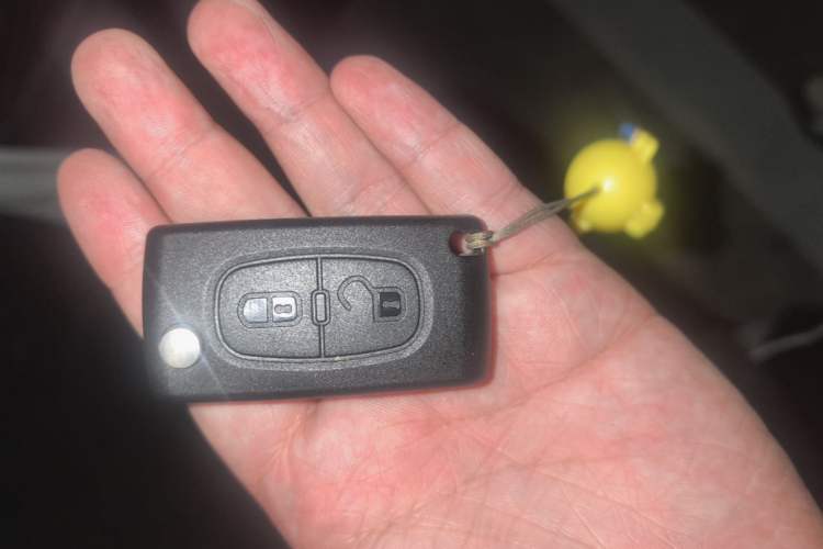 Used Citroen C-Quatre 2013 Sedan 2.0L Automatic Joyful Model Vehicle Key