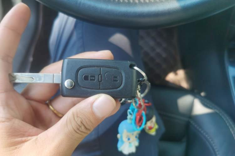 Used Citroen C-Quatre 2013 Facelifted CROSS 1.6L Automatic Vehicle Key