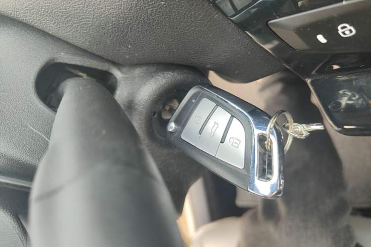 Used Citroen C-Quatre 2013 Sedan 1.6L Automatic Prestige Model Vehicle Key
