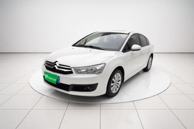 Używany Citroen C-Quatre 2013 Sedan 1.6L Manual - Prestige Model