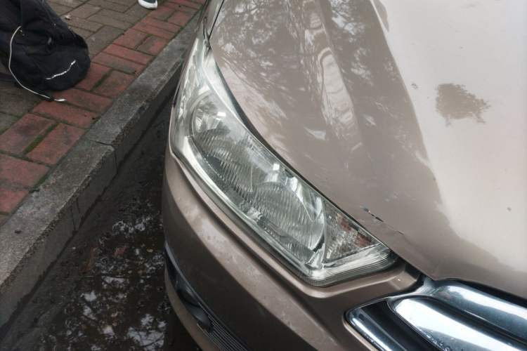 Used Citroen C-Quatre 2013 Sedan 1.6L Automatic Prestige Model Right Front Headlight
