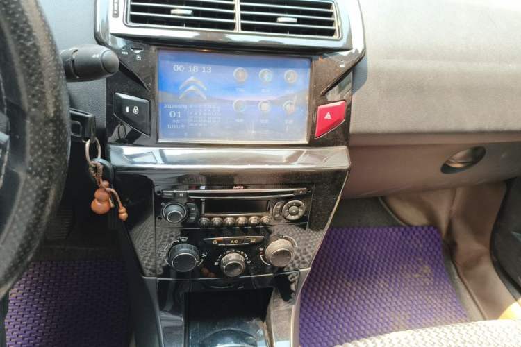 Used Citroen C-Quatre  Audio And AC Panel