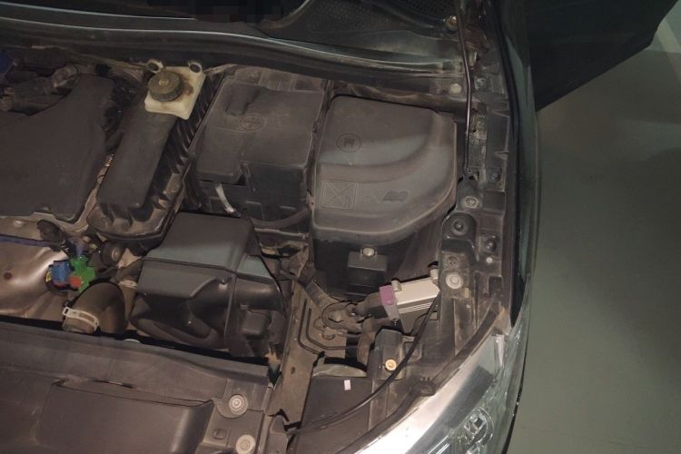 Used Citroen C-Quatre 2014 VTS Version 1.6L Manual Enjoyment Model Engine Bay Left