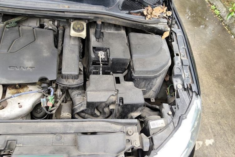 Used Citroen C-Quatre 2014 VTS Version 1.6L Manual - Premium Model Engine Bay Left