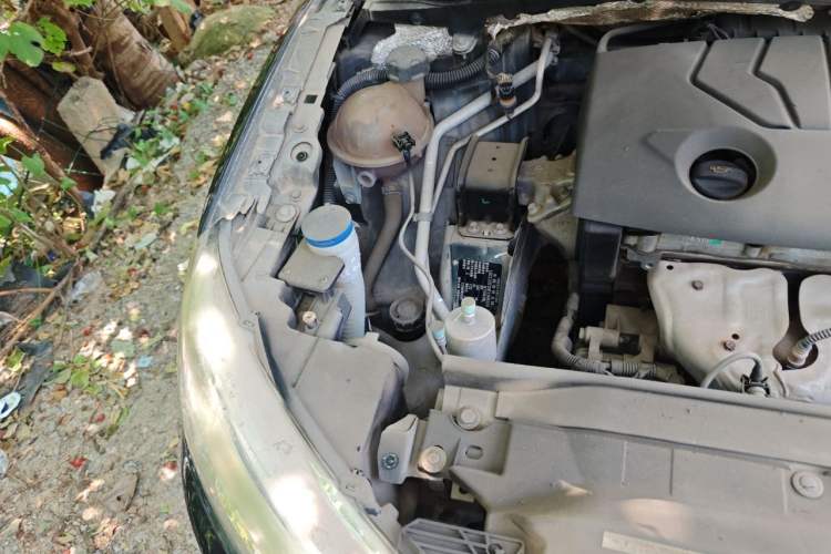 Used Citroen C-Quatre 2014 1.6L Manual Car Connectivity Edition Engine Bay Right
