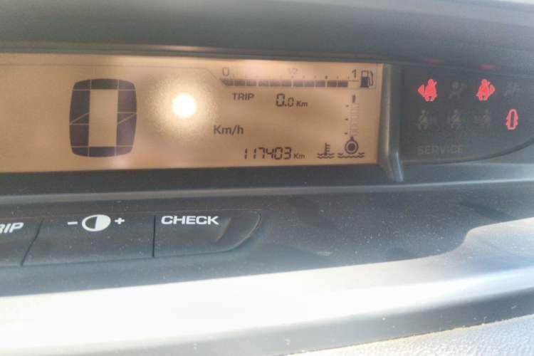 Used Citroen C-Quatre 2014 VTS Version 1.6L Manual - Premium Model Odometer Close Up